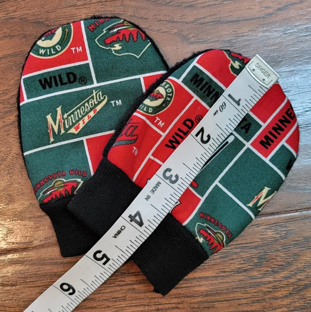 Minnesota Wild Hockey NHL Fleece Fabric Baby Mittens